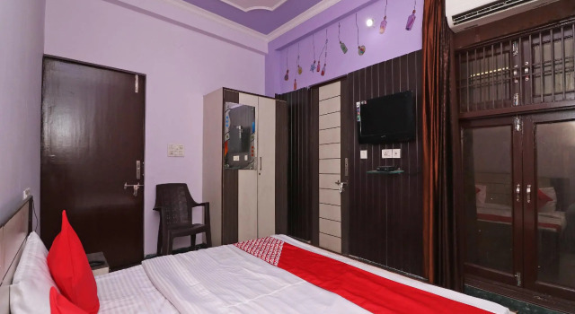 OYO 33431 Hotel Ekta Residency