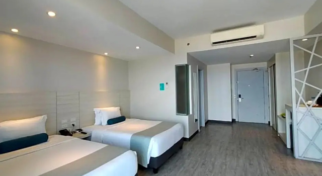 Номер Standard с видом на город Solea Mactan Resort and Waterpark