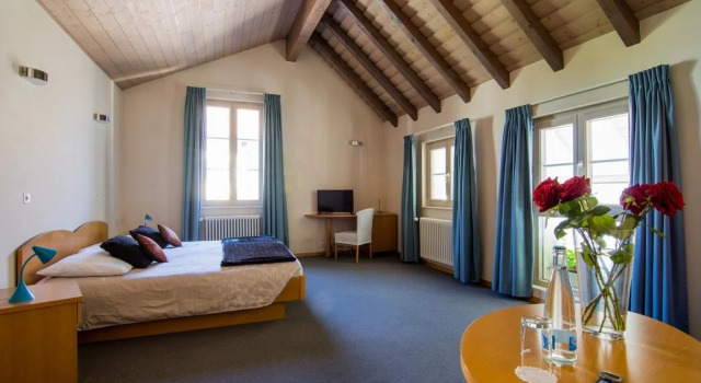 Auberge Communale Chez Yann, Buchen Sie Hostel Etoy 