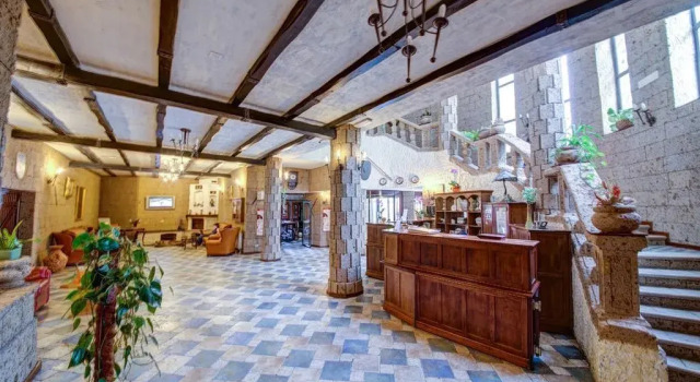 House of Dracula Hotel, Забронировать Отель Отели Пояна-Брашова 3 звезды, рядом с Bradul Ski Slope, 3*
