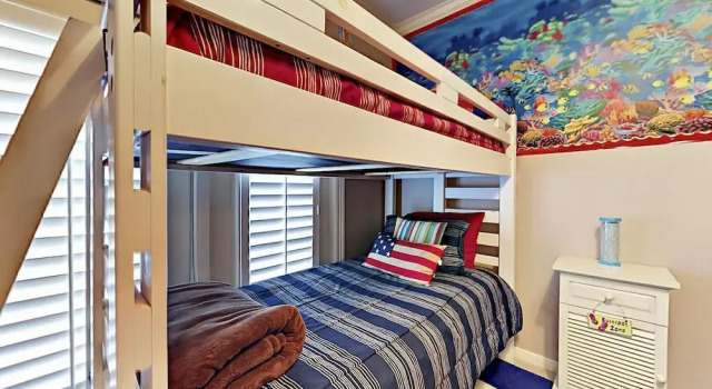 16634 Jamaica Cove Rd Home 3 Bedrooms 3.5 Bathrooms Home, Varaa Lomakoti Jamaica Beach USA