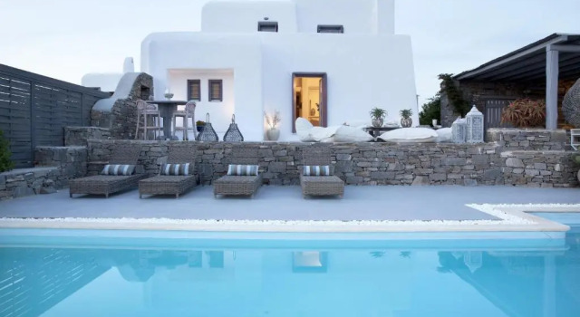 Вилла Alfa Luxury Villas