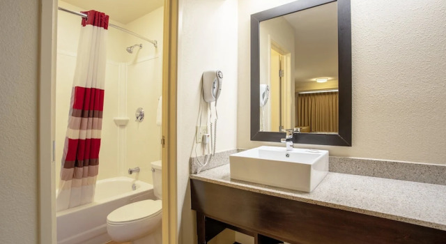 Двухместный номер Deluxe Red Roof Inn PLUS+ Wilmington - Newark