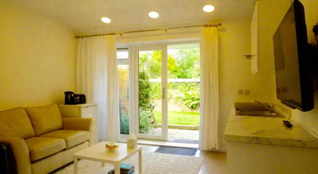 Студия Deluxe Holland House