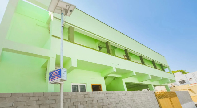 OYO 67267 Ss Residency