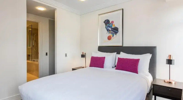 Номер Standard Avani Metropolis Auckland Residences
