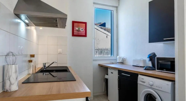 Апартаменты LA STATION- Appartement T2 tout équipé, spa, aire de jeux, barbecue, bagagerie proche du sanctuaire