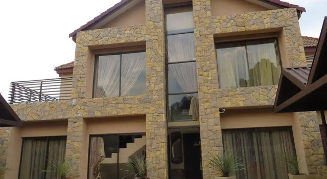 Silverton Travel Lodge