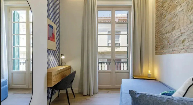 Marques de Velazquez II by Caleta Homes, Забронировать Апарт-отель Апарт-отели Малаги, рядом с Железнодорожный вокзал Малаги, Апарт-отель