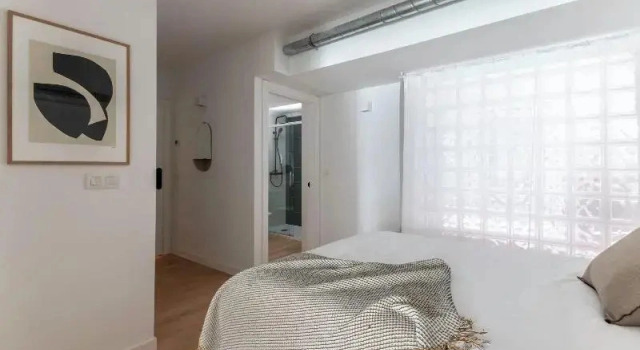 Standard Studio B48 Bilbao Abando