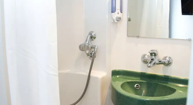 Семейный номер Standard с балконом Brit Hotel Essentiel Albi Parc des Expos