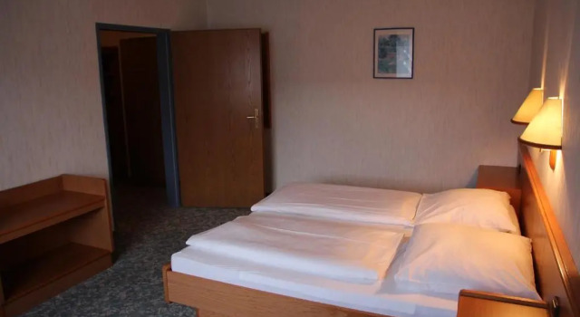 Двухместный номер Standard Hotel Restaurant Zum Jägerheim mit Innenpool