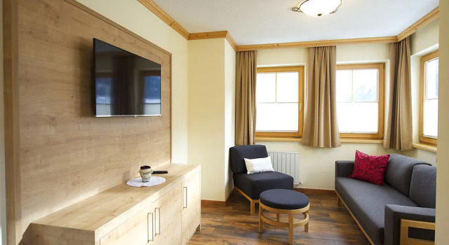 Hotel Central - das kleine Boutique Hotel am Achensee, Забронировать Отель Отели Пертизау с парковкой, рядом с Zwölferkopflift, Парковка