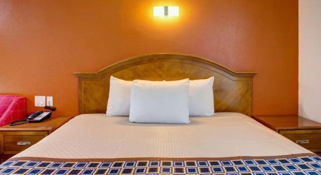 Номер Standard Motel 6 Branson, Mo