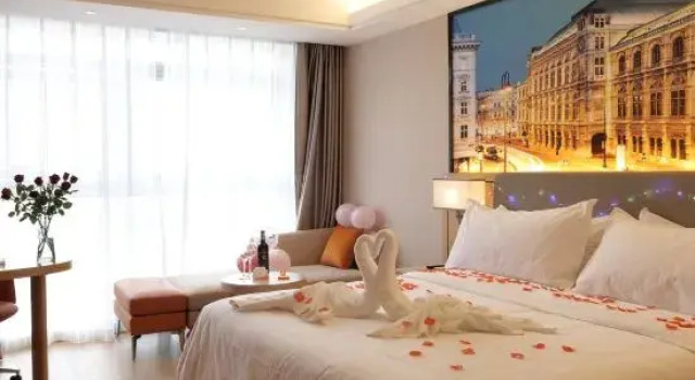 Люкс Vienna Hotel (Jinning Yongle)