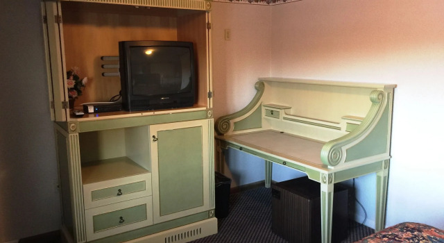 Budget Inn North Stonington, Брондау Мини-қонақ үй Норс Стонингтон Connecticut