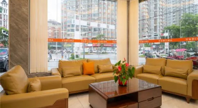 Xinglong Holiday Hotel (Liling Liquan Road Railway Station), Prenota Hotel Liling Hunan