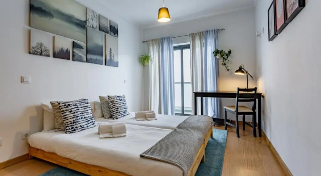 Spacious & Modern 3BDR Apartment in Algarve by LovelyStay