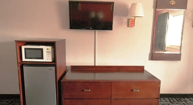 Номер Standard Economy Inn