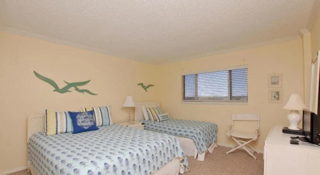 Regency Towers, Book Hotel Hoteller i Lower Grand Lagoon med parkering, Parkering