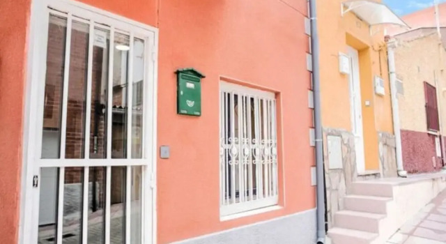 Independent Six Room House Casa 6 Habitaciones