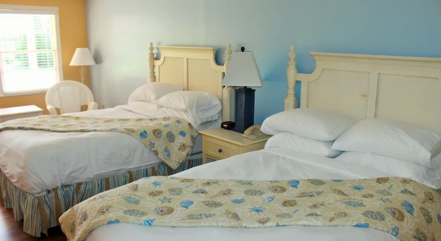 Четырёхместный номер Standard Edgewater Inn - St. Augustine