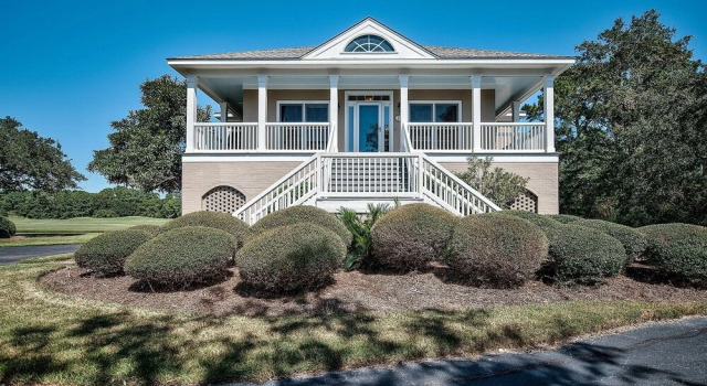Looking For A Cozy Villa Located Next To The Golf Course? Good Trouble Is Your Answer! 3 Bedroom Villa by Peace Vacations
