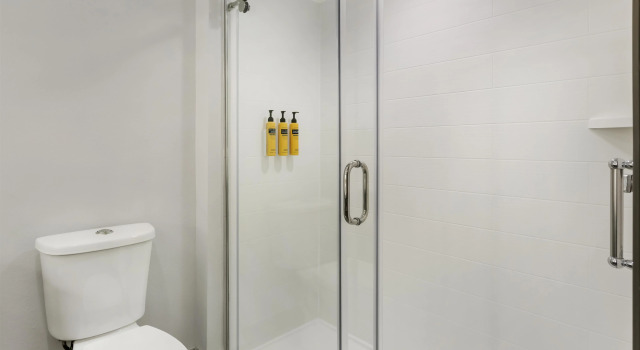 Четырёхместный номер Standard Best Western Plus First Coast Inn and Suites