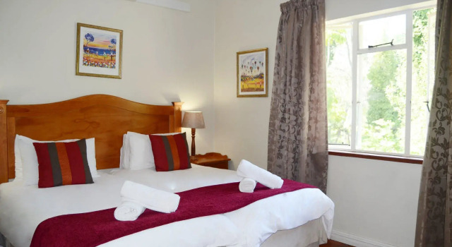 Rozenburg Guest House