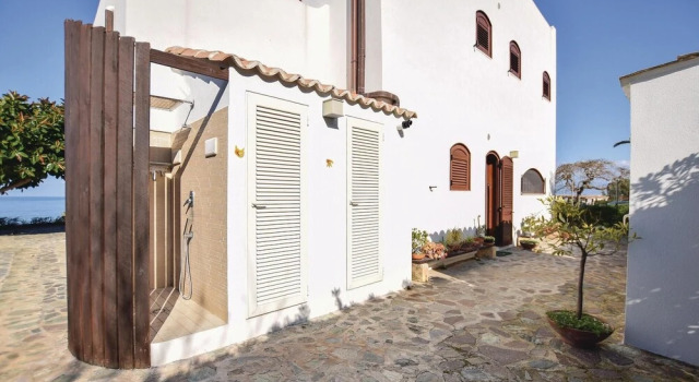 Villa Riviera Prangi, Book Villa Sommerhuse i Pizzo, nær Pizzo Beach, Hytte