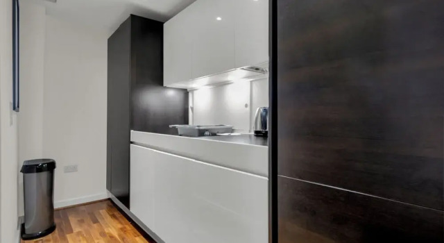 Апартаменты Standard One Bed Serviced Apt Moorgate