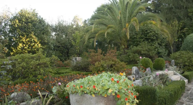 Коттедж с 2 комнатами Casa De Santa Comba