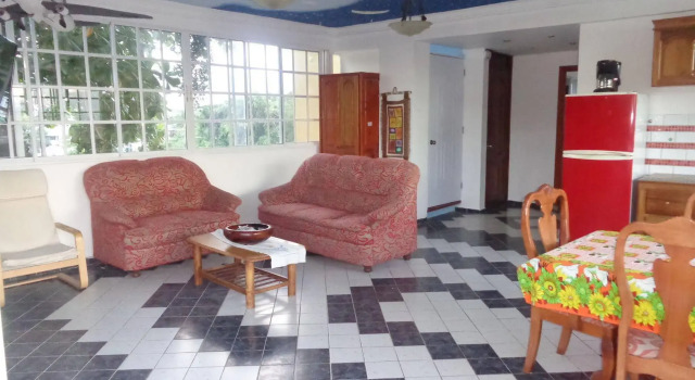 RIG Hostel Boca Chica Back Packer