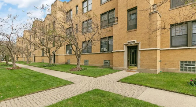 Bright Spacious Apt, Comfy King Bed, 5 Location