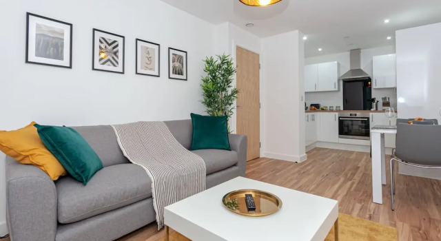 Апартаменты Executive Harbour City Apartments