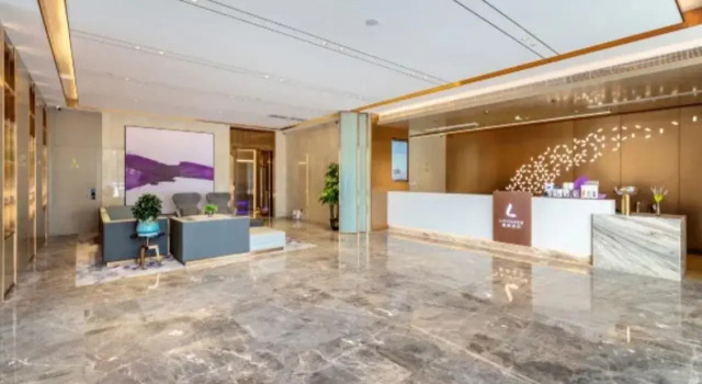 Lavande Hotel (Dongguan Nancheng International Trade Pedestrian Street), Boek Hotel Hotels in Guangdong met parkeren, Parkeren