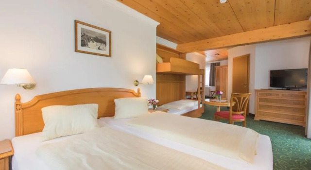 Семейный номер Standard с балконом Hotel Niederreiter