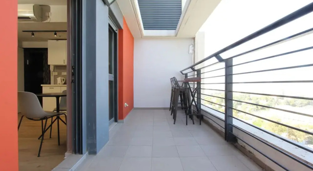 Апартаменты 1 BR Apt TLV TAU by Sea N' Rent