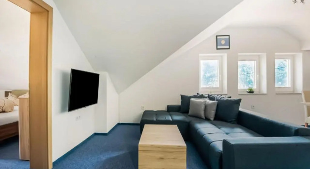 Haus Susi, Rezerwuj Hotel Hotele w Tyrol z parkingiem, Parking