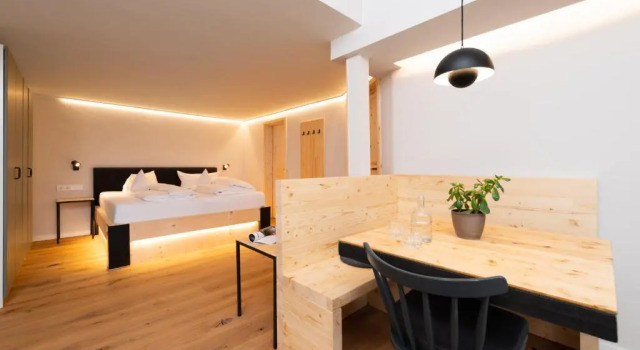 Люкс с 2 комнатами Alpenhotel Dora