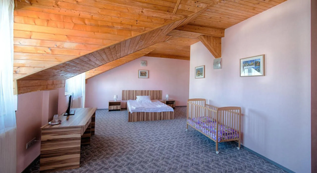 Hotel Eden, Varaa Hotelli Sibiu 