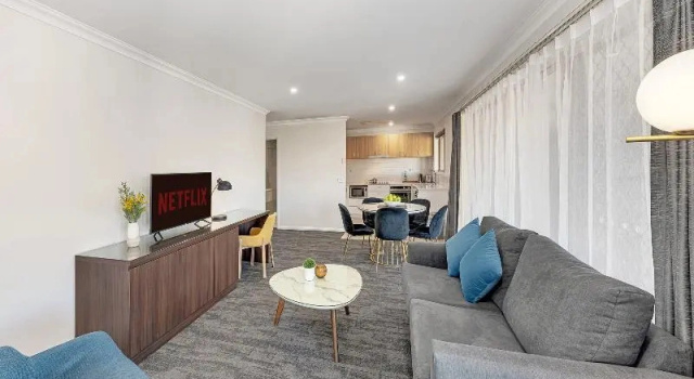 Апартаменты с 3 комнатами с балконом Littomore Suites Bathurst