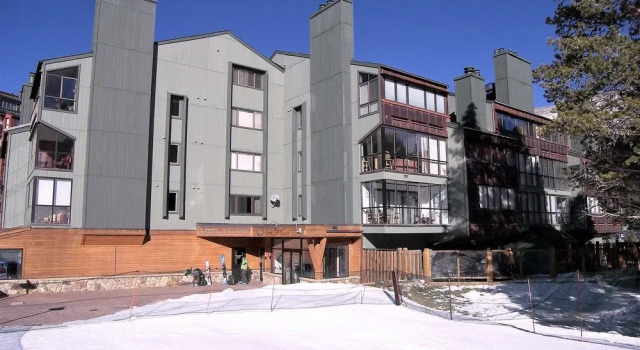 Rocky Mountain Resort Management Copper Mountain, Забронировать Курортный отель Отели Коппер-Маунтин с парковкой, Парковка