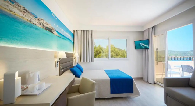 Номер Superior с видом на море Invisa Hotel Club Cala Verde