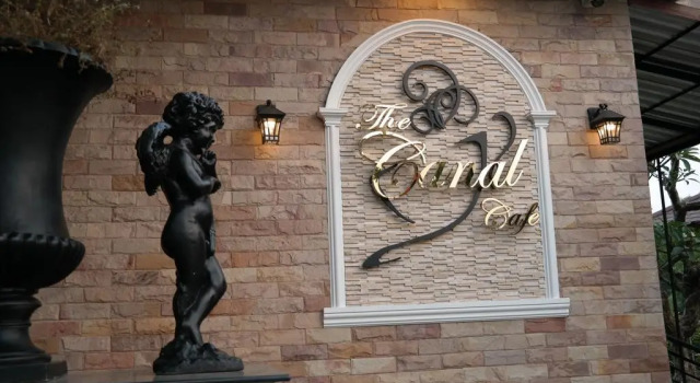 The Canal Garden Resort, Varaa Lomakeskus Hotellit Petchaburi aamiaisella, Aamiainen