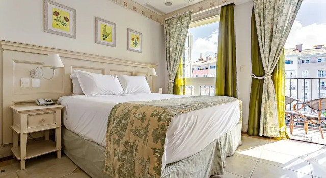 Апартаменты с балконом Confortáveis Studios no IL Campanario Resort ILCJR