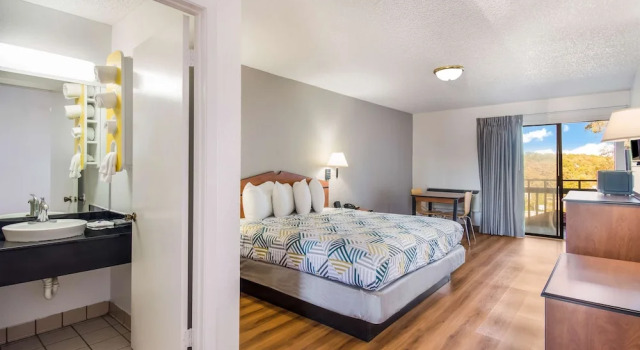 Люкс Deluxe Motel 6-Hot Springs, AR