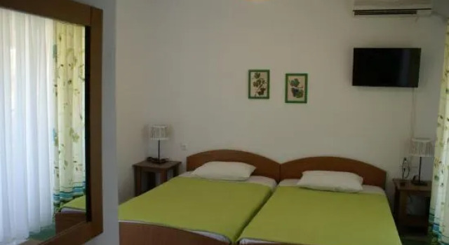 Studios Costa, Book Apartment  