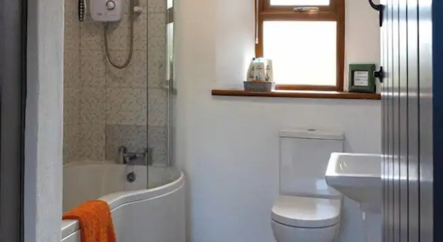 Коттедж Standard Makem's Self Catering Cottage