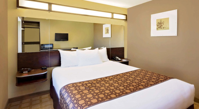 Microtel Inn & Suites by Wyndham Prairie du Chien, Reserva ahora Hotel Prairie Du Chien Wisconsin